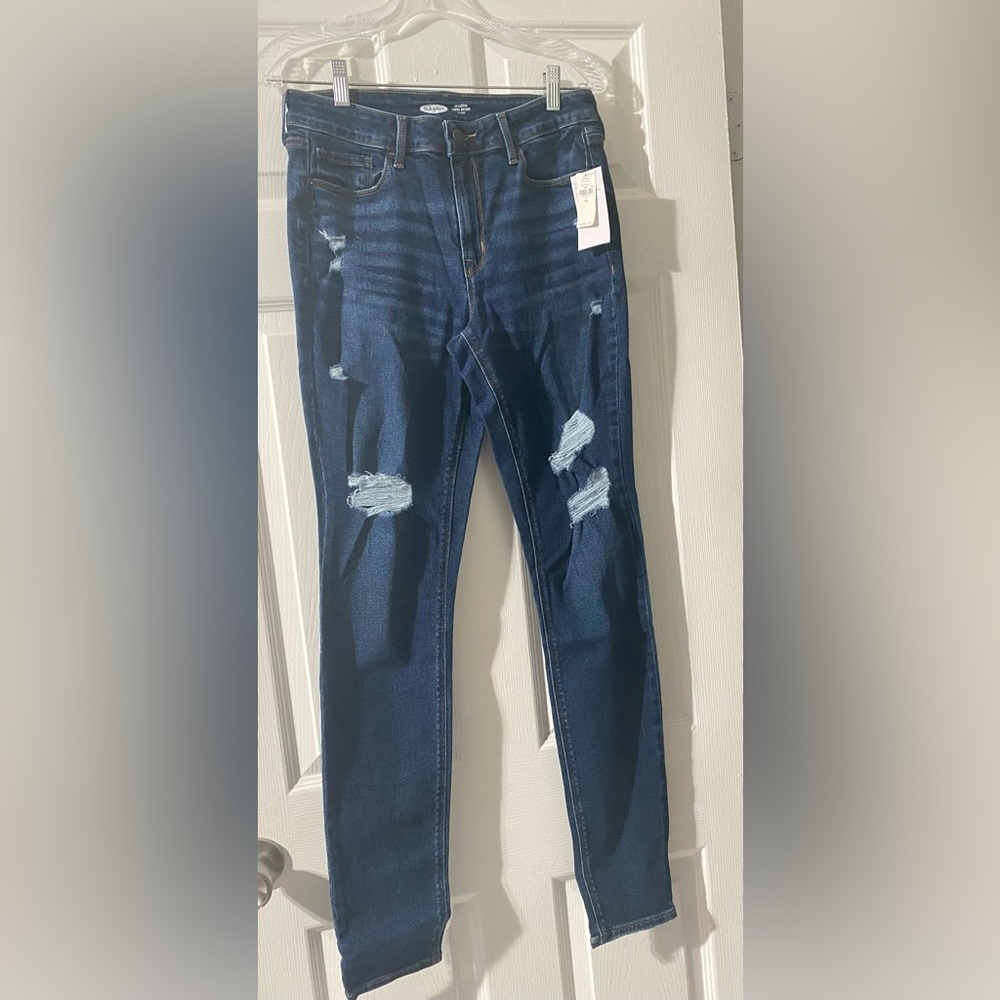 @@@OLD NAVY@@Mid-Rise Rockstar Super Skinny Women’s Ripped jeans 👖 Size: 8 Tall